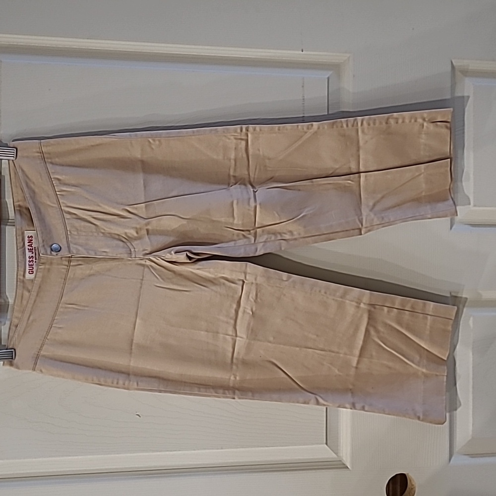 Guess capri pant